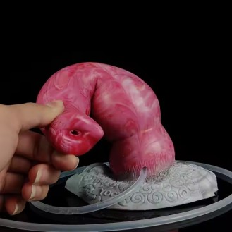 Silken Spiral Wolf Dildo